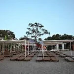 Beralisa Family Garden Resort *