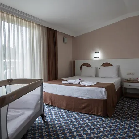Beralisa Family Garden Resort * Goynuk (Kemer)